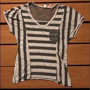 Adorable Handkerchief style shirt with lace pocket